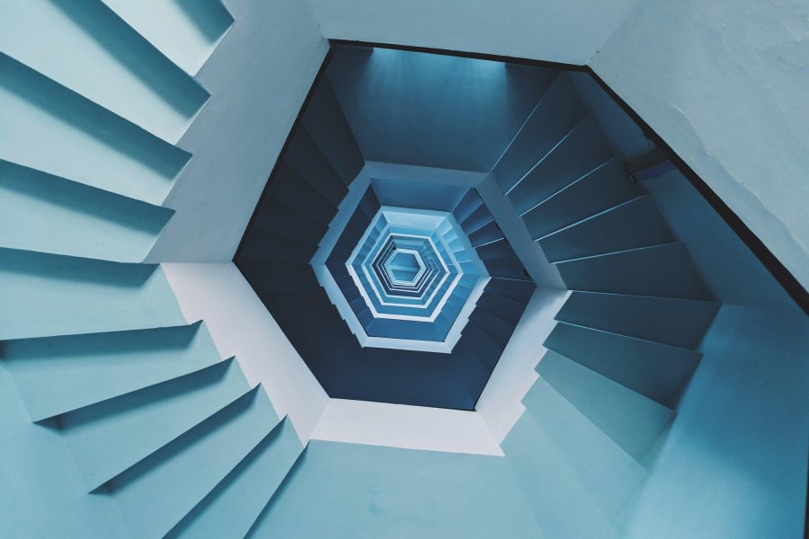 Unternehmensbewertung Struktur Treppenhaus